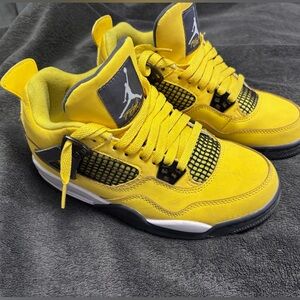Jordan Air retro  4 lightening - Bright Yellow Sneakers youth